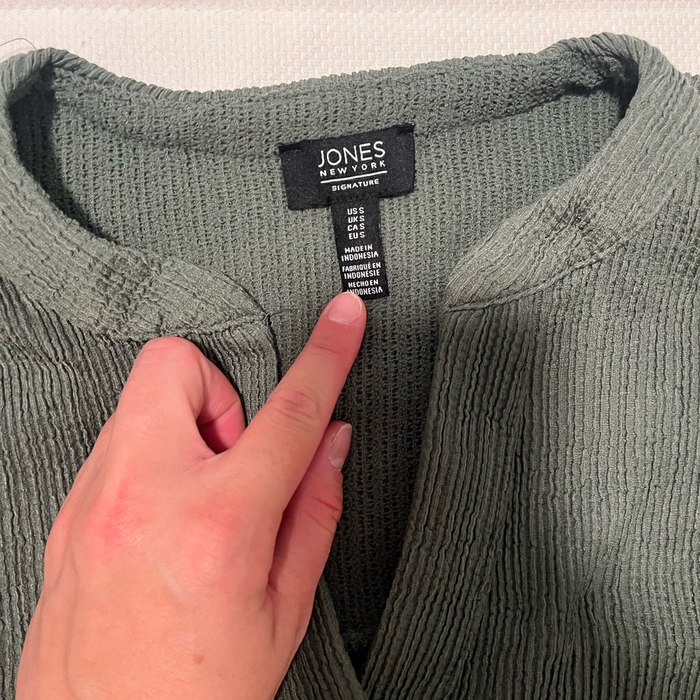 Jones New York Olive Textured Blouse